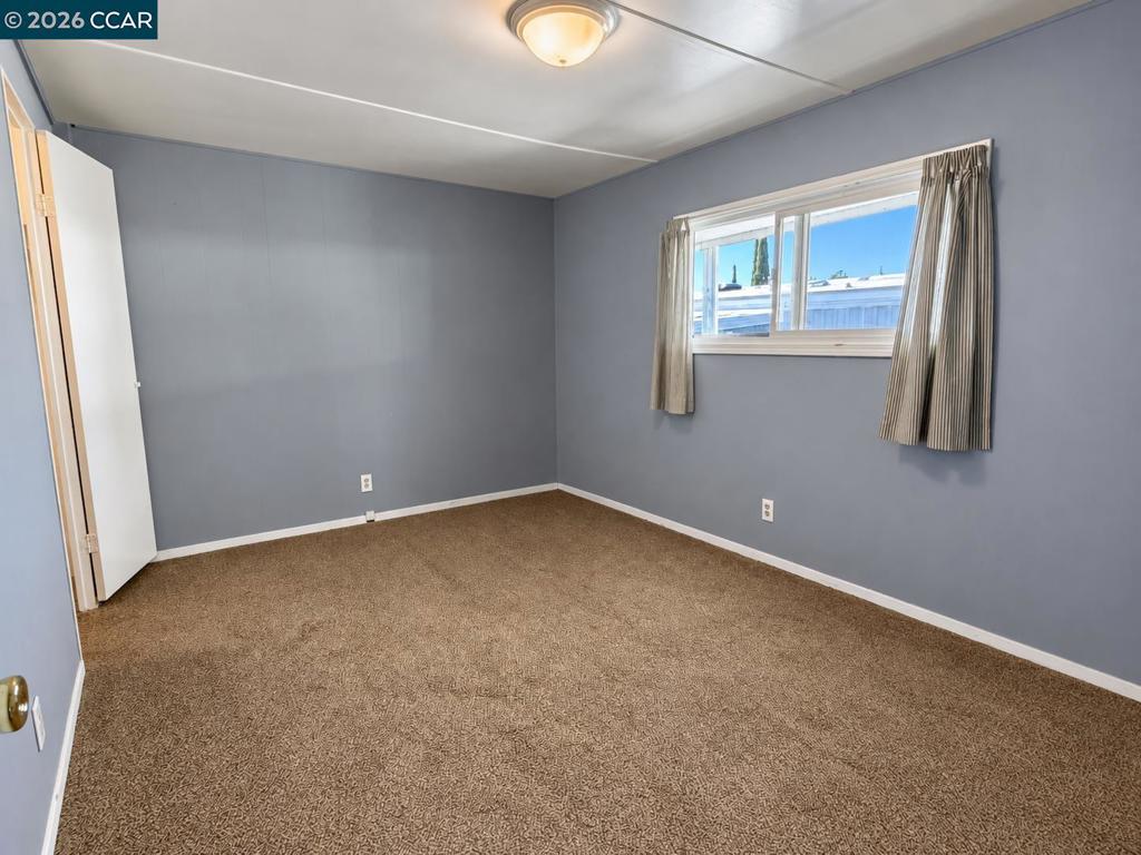 29 David Dr Property Photo 17