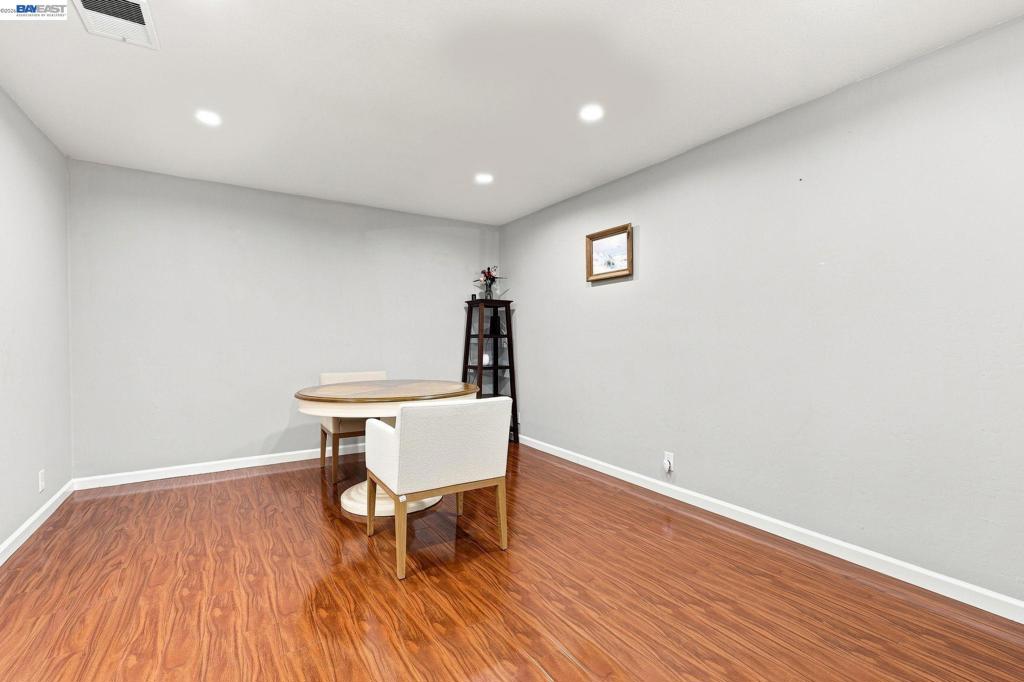 4315 Denker Dr Property Photo 24