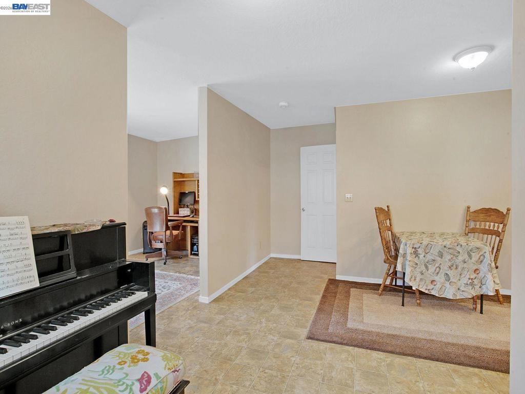 41146139 Property Photo 5