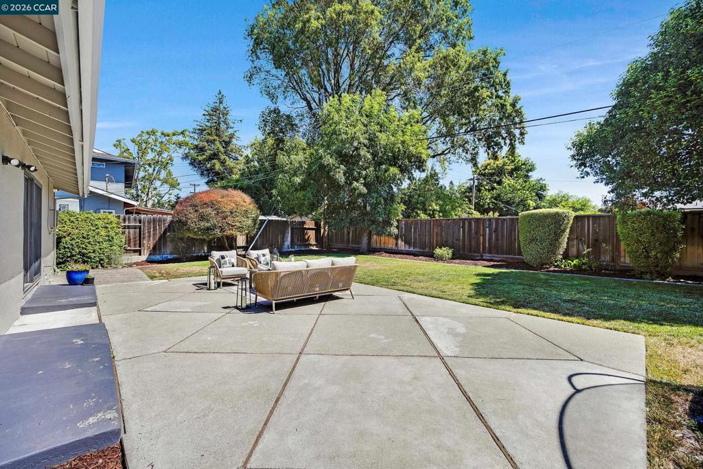8569 Wicklow Ln Property Photo 39