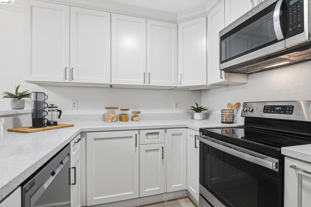 535 Pierce Street Unit #3109 Property Photo 12