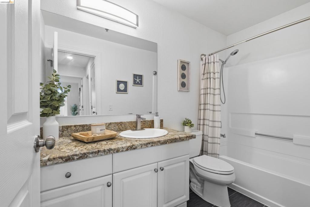 535 Pierce Street Unit #3109 Property Photo 16