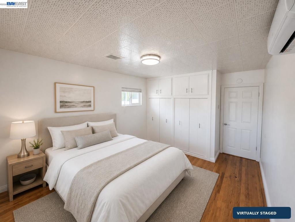 4125 Los Coyotes Diagonal Property Photo 16