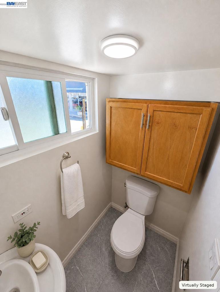 4125 Los Coyotes Diagonal Property Photo 20