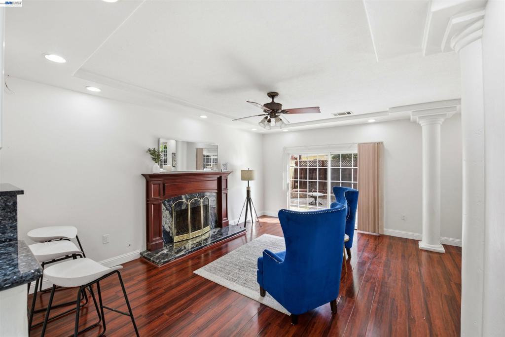 37658 Canterbury St Property Photo 7