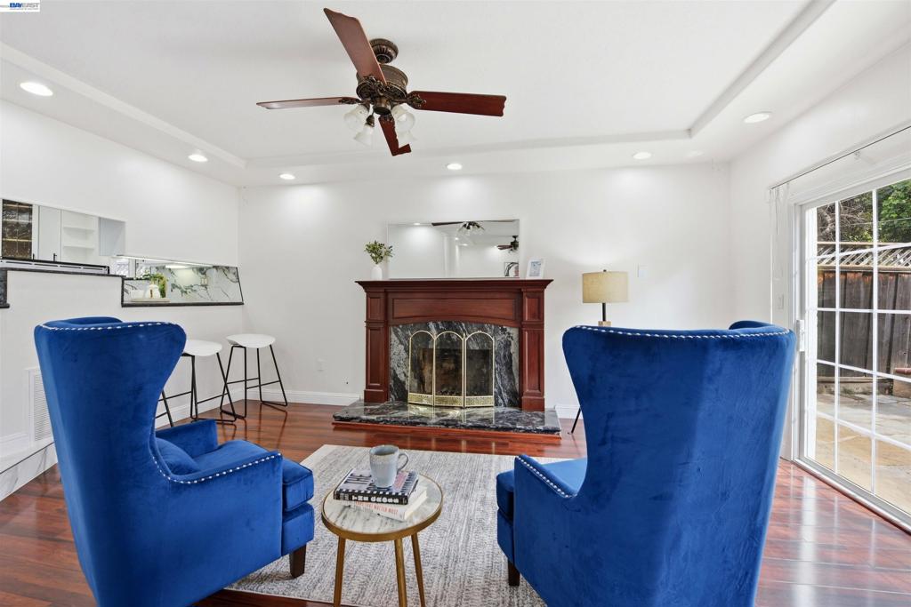 37658 Canterbury St Property Photo 8
