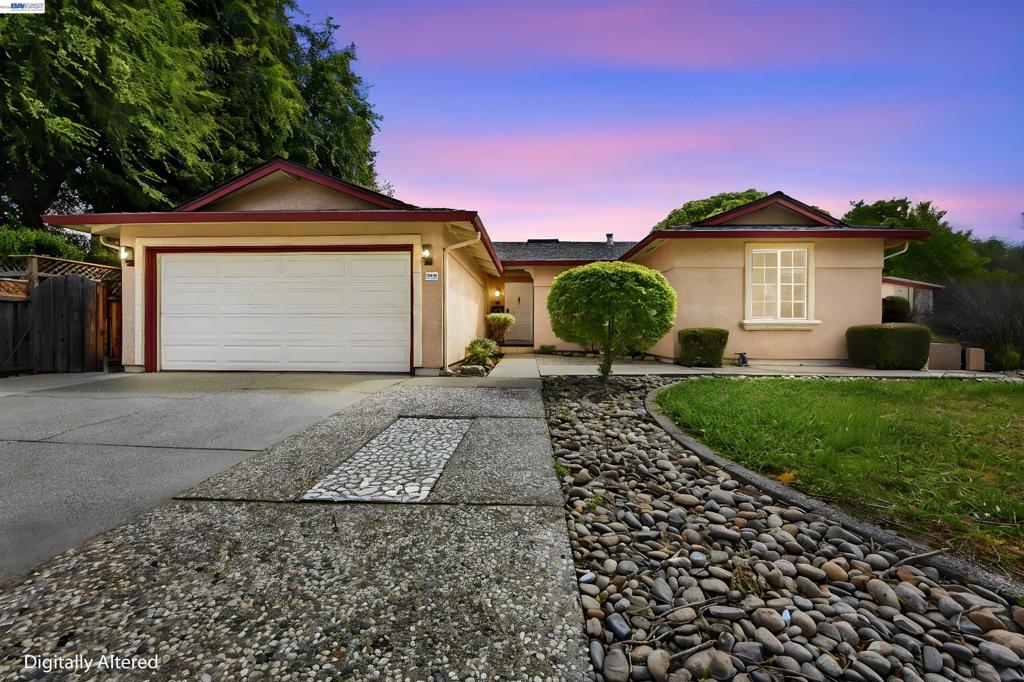 37658 Canterbury St Property Photo 34