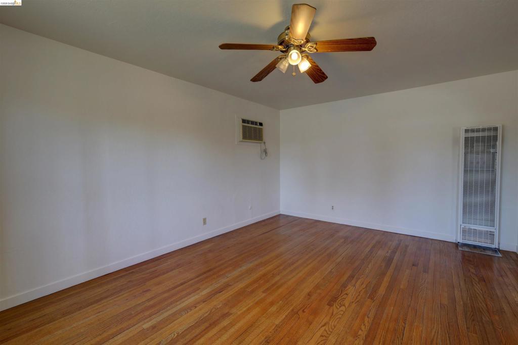 2745 D St Property Photo 9