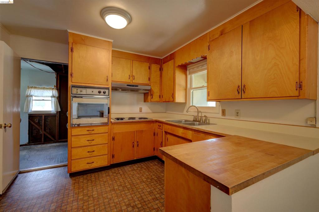 2745 D St Property Photo 20