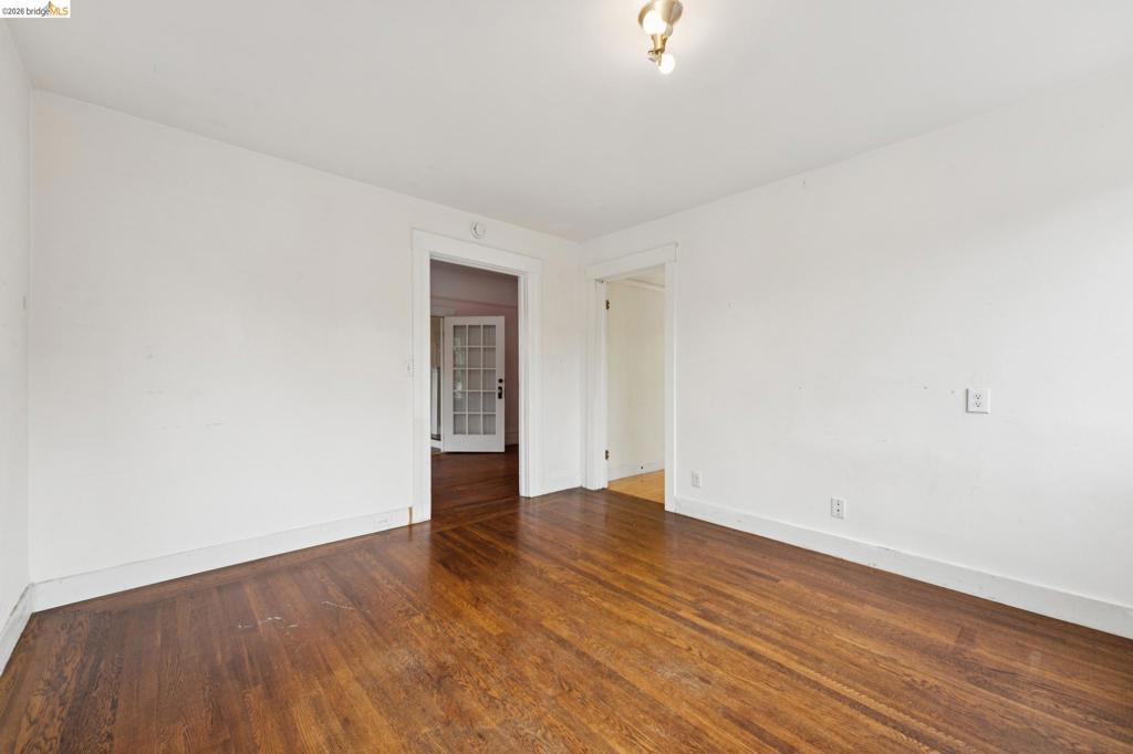 2730 Webster St Property Photo 29