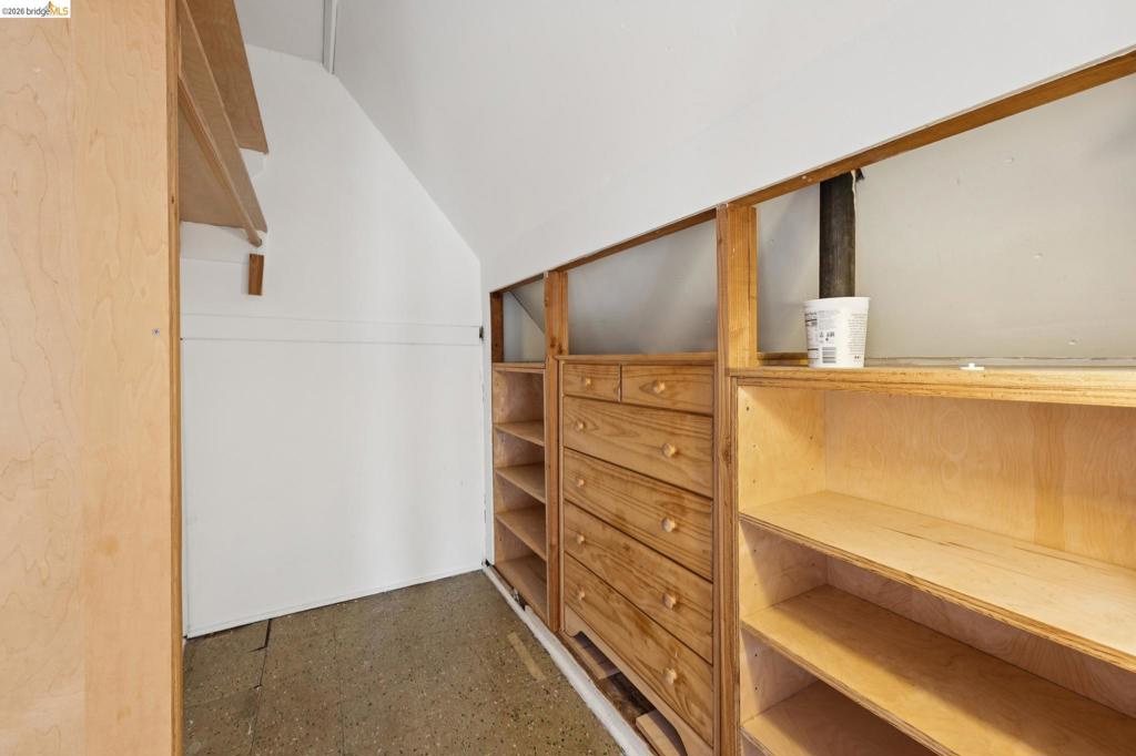 2730 Webster St Property Photo 47