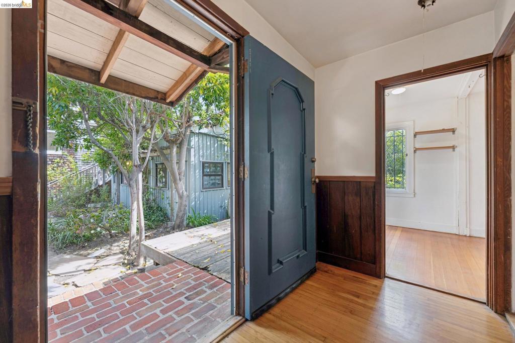 2730 Webster St Property Photo 69