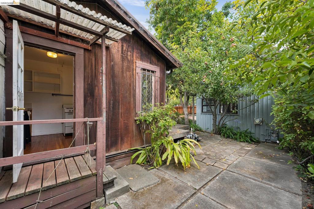 2730 Webster St Property Photo 82