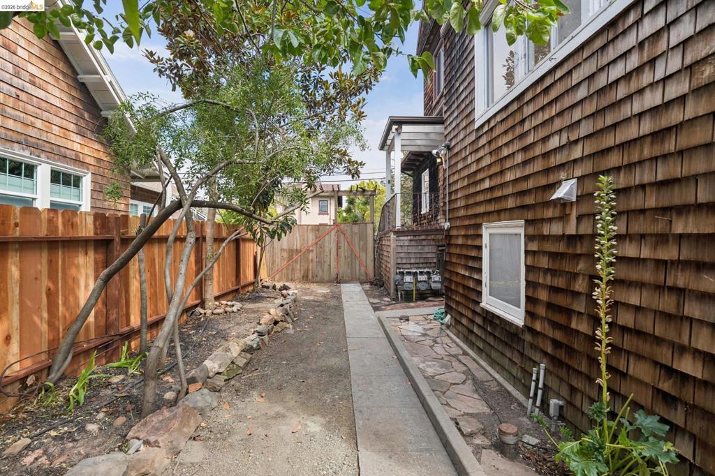 2730 Webster St Property Photo 85