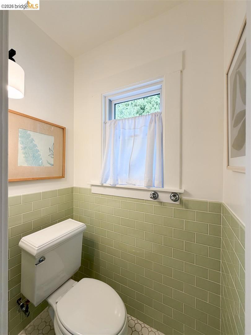355 Arlington Ave Property Photo 54