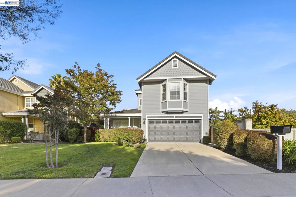 30898 Cambridge Way Property Photo 1