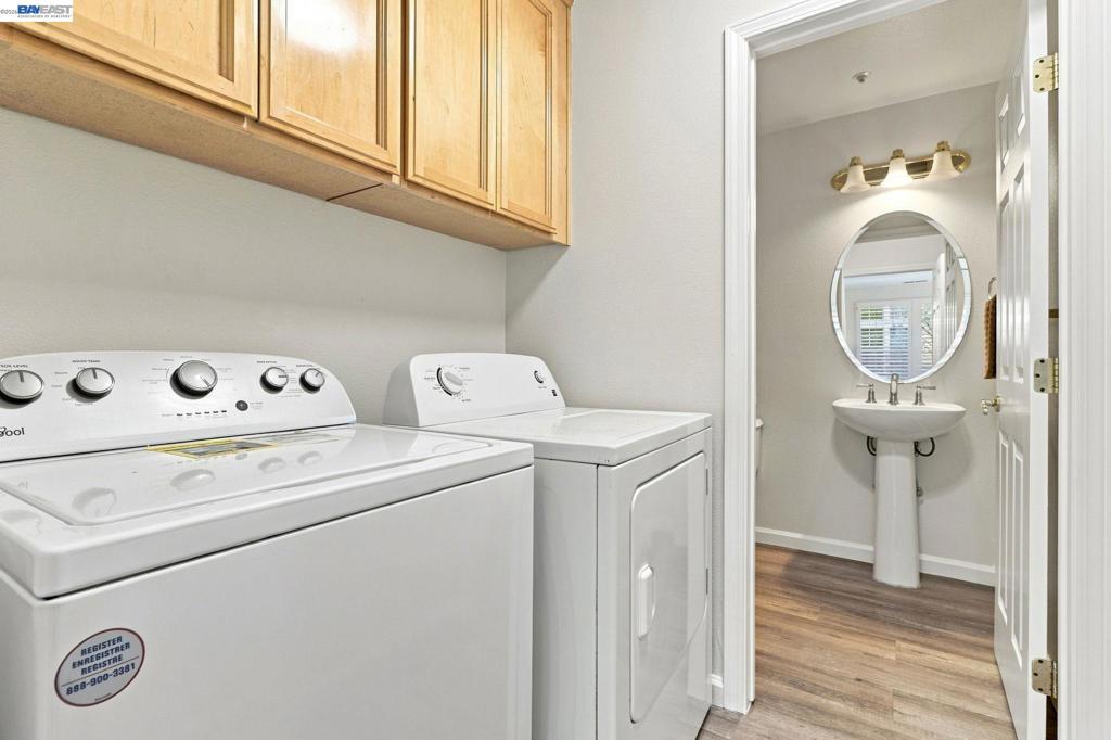 30898 Cambridge Way Property Photo 23