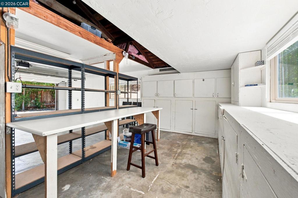 232 Dantley Way Property Photo 43