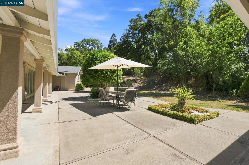 232 Dantley Way Property Photo 46