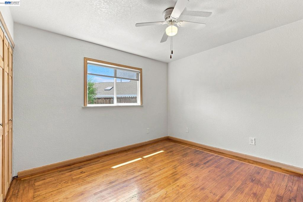 32235 Pulaski Dr Property Photo 26