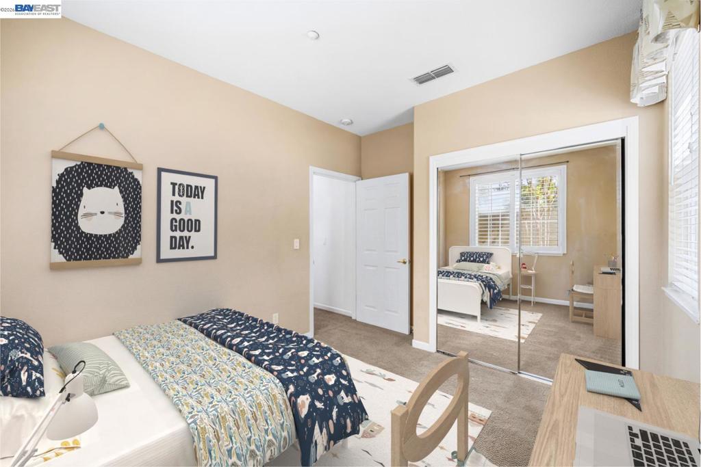 6685 Forget Me Not Property Photo 4
