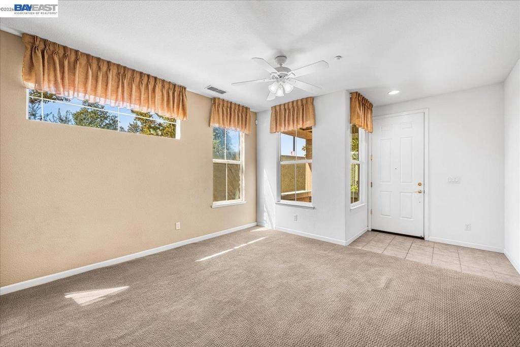 6685 Forget Me Not Property Photo 10
