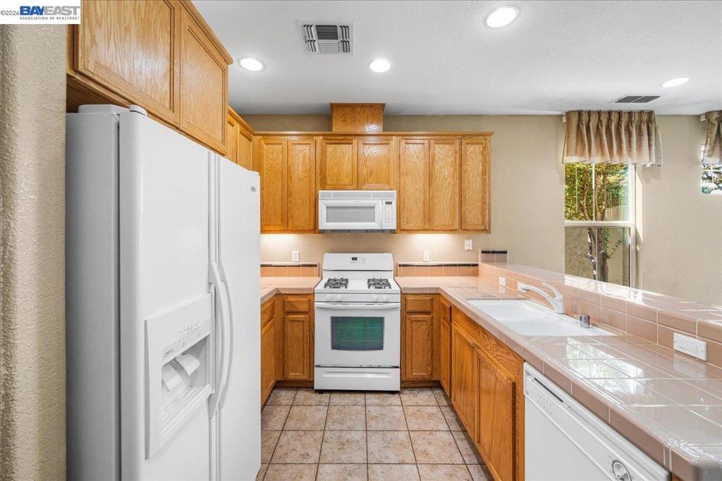 6685 Forget Me Not Property Photo 16