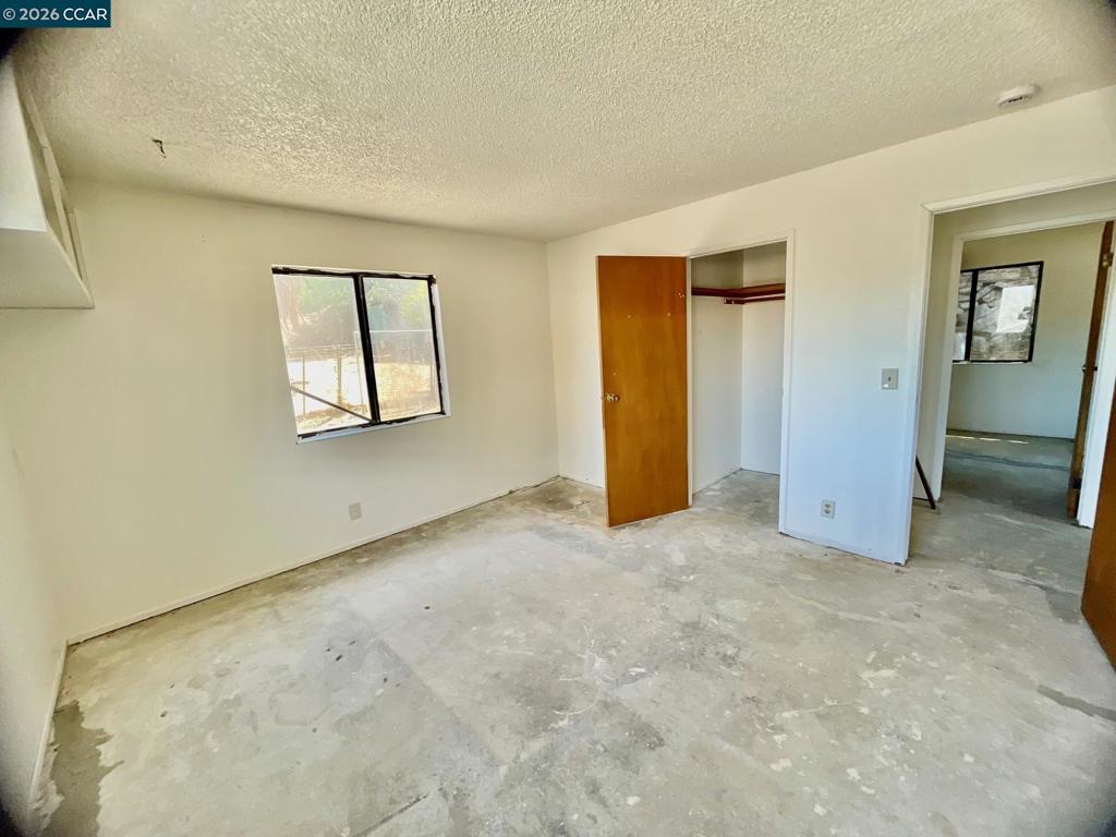 1119 Warren Ave Property Photo 21