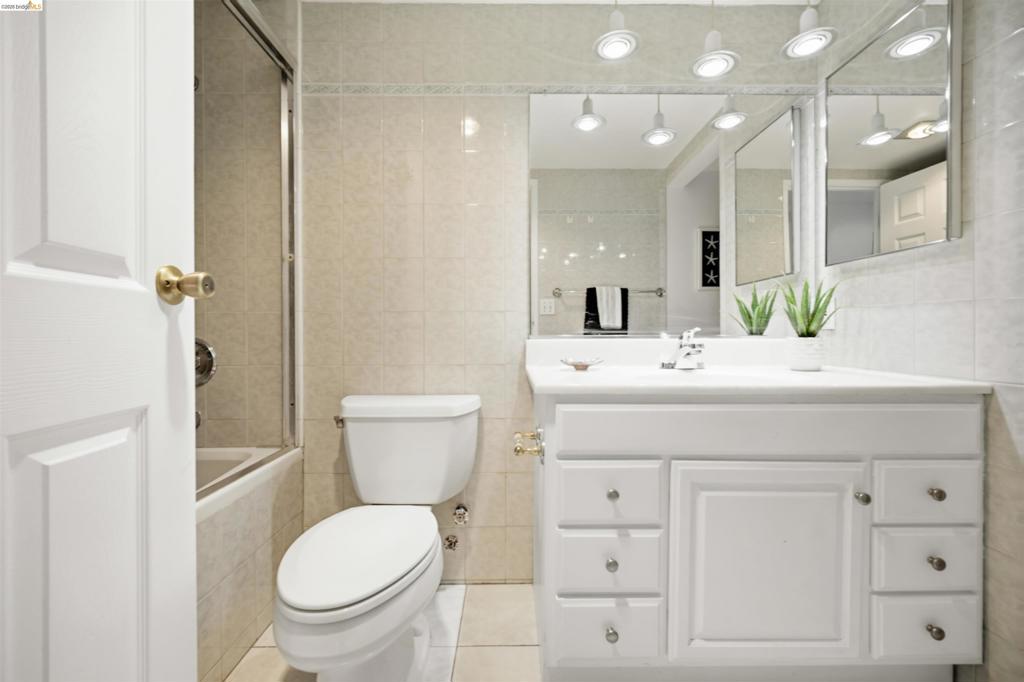 801 Franklin St 1406 Property Photo 16
