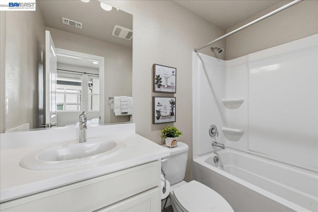 4398 Healdsburg Way Property Photo 21
