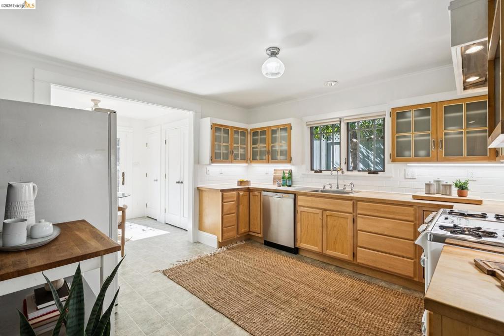 41 Idaho Street Property Photo 23