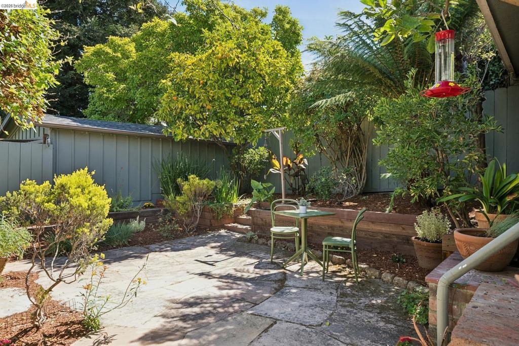 41 Idaho Street Property Photo 45