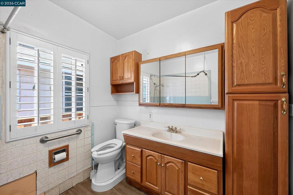 1211 Blake St Property Photo 9