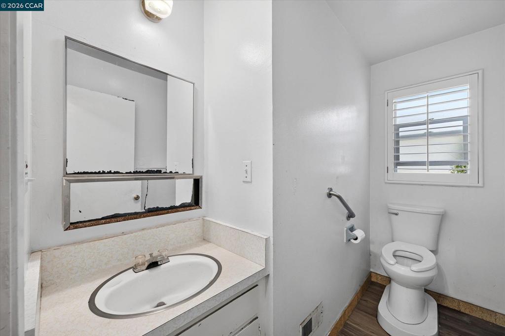 1211 Blake St Property Photo 12