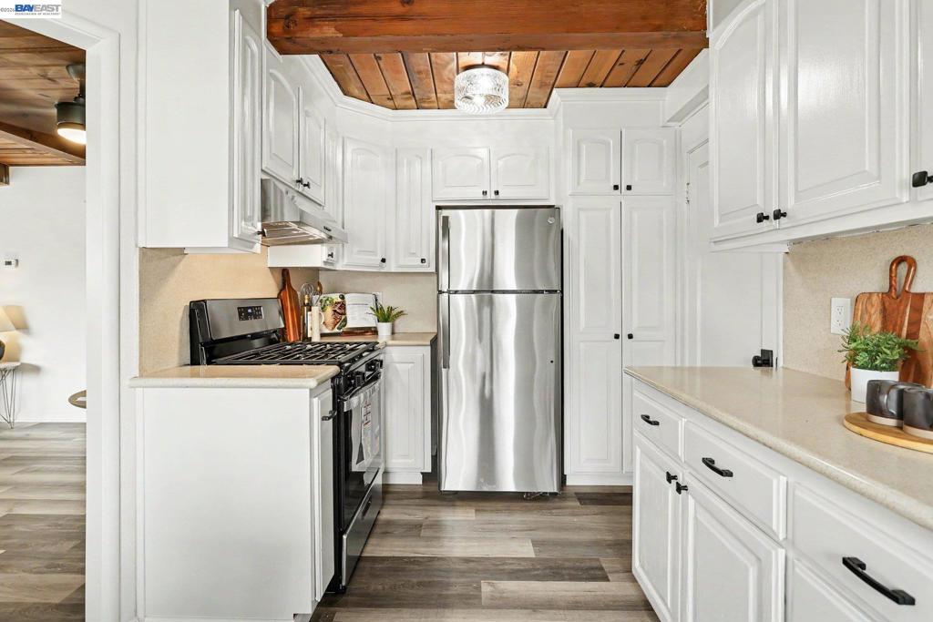 23739 Ida Ln Property Photo 5
