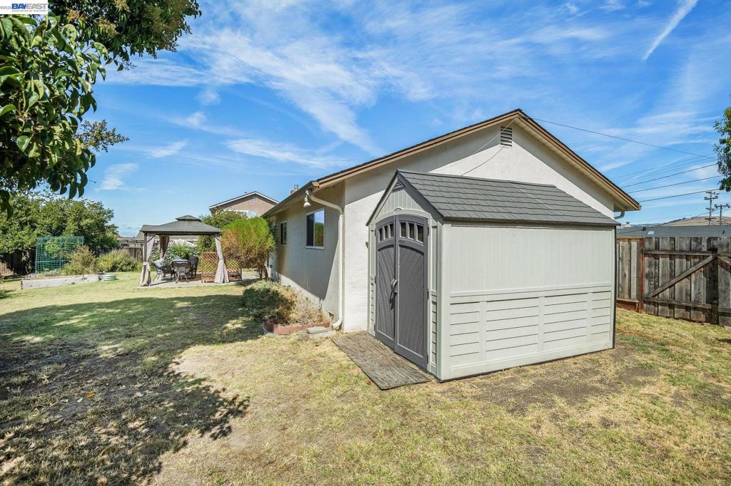 2246 Dayle Ct Property Photo 17