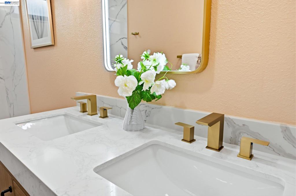 155 Lily Blossom Ct Property Photo 45