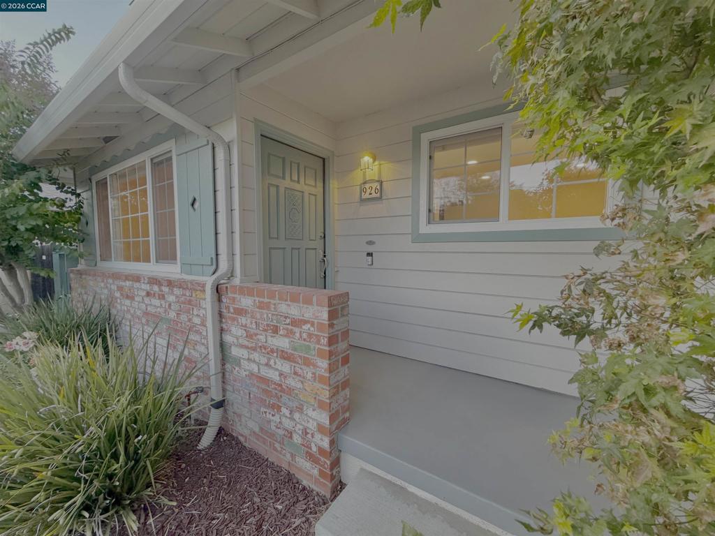926 Sassel Avenue Property Photo 5