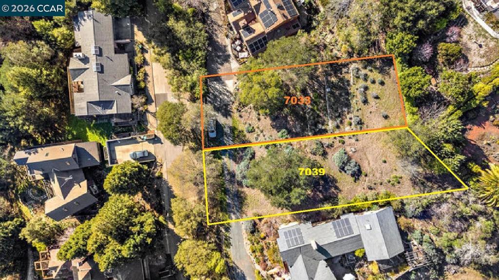 7033 Buckingham Blvd Property Photo 3