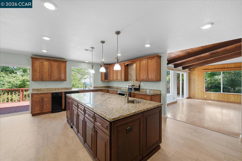 4848 Venner Rd Property Photo 13