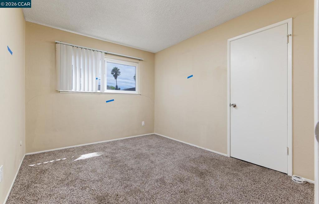 1249 Metten Ave Property Photo 13