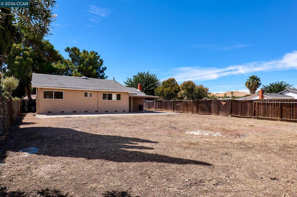 1249 Metten Ave Property Photo 19