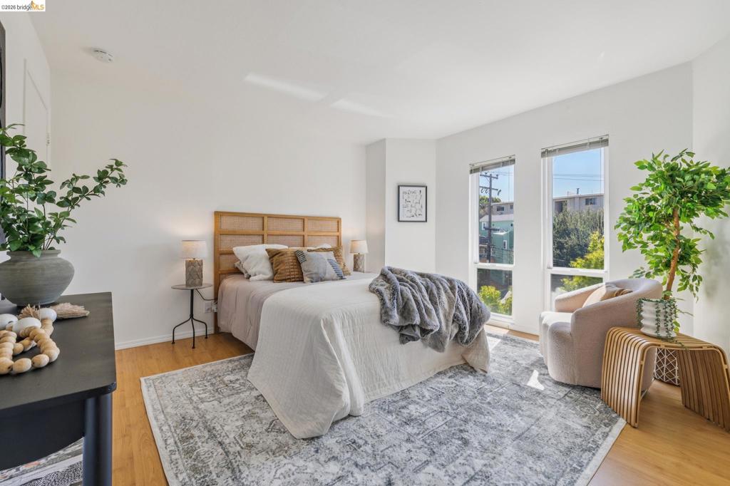 385 Jayne Ave 301 Property Photo 23