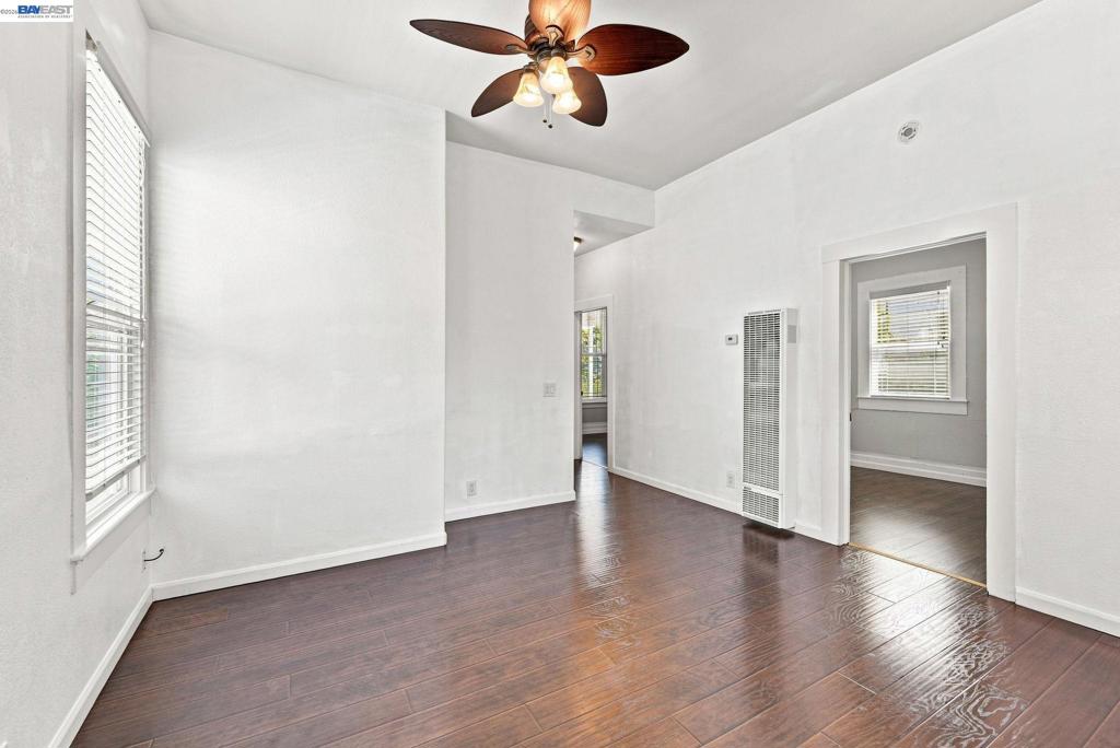 22729 Yolo St Property Photo 8