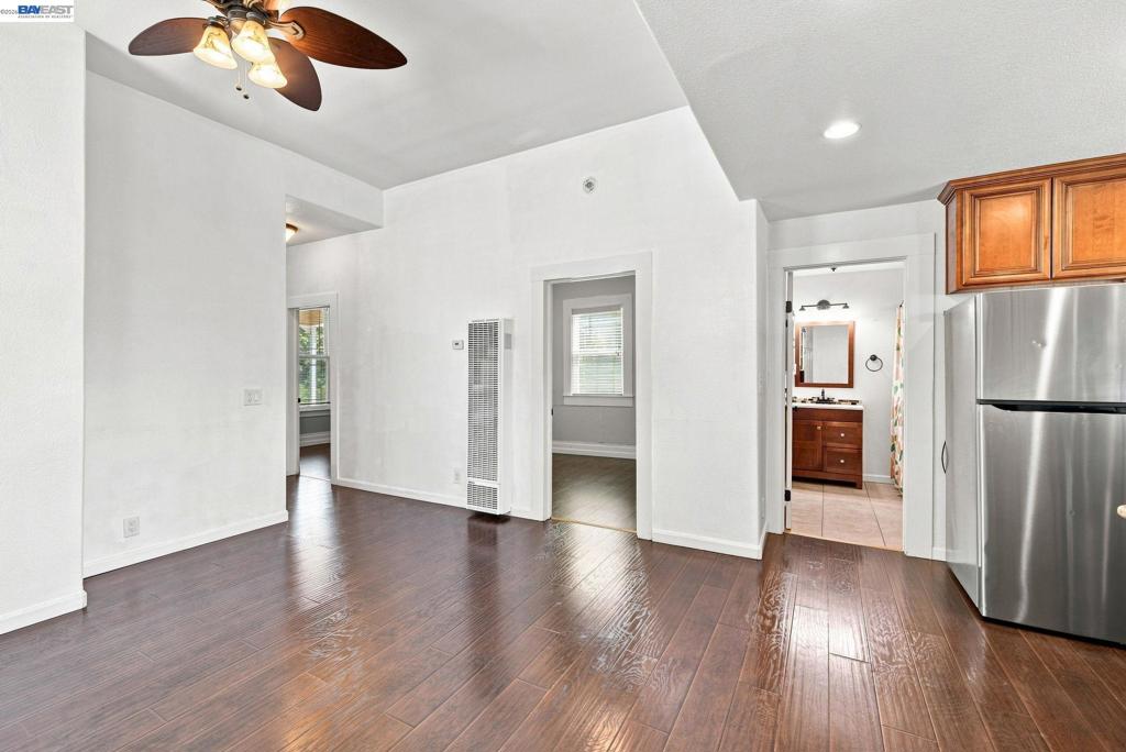 22729 Yolo St Property Photo 11