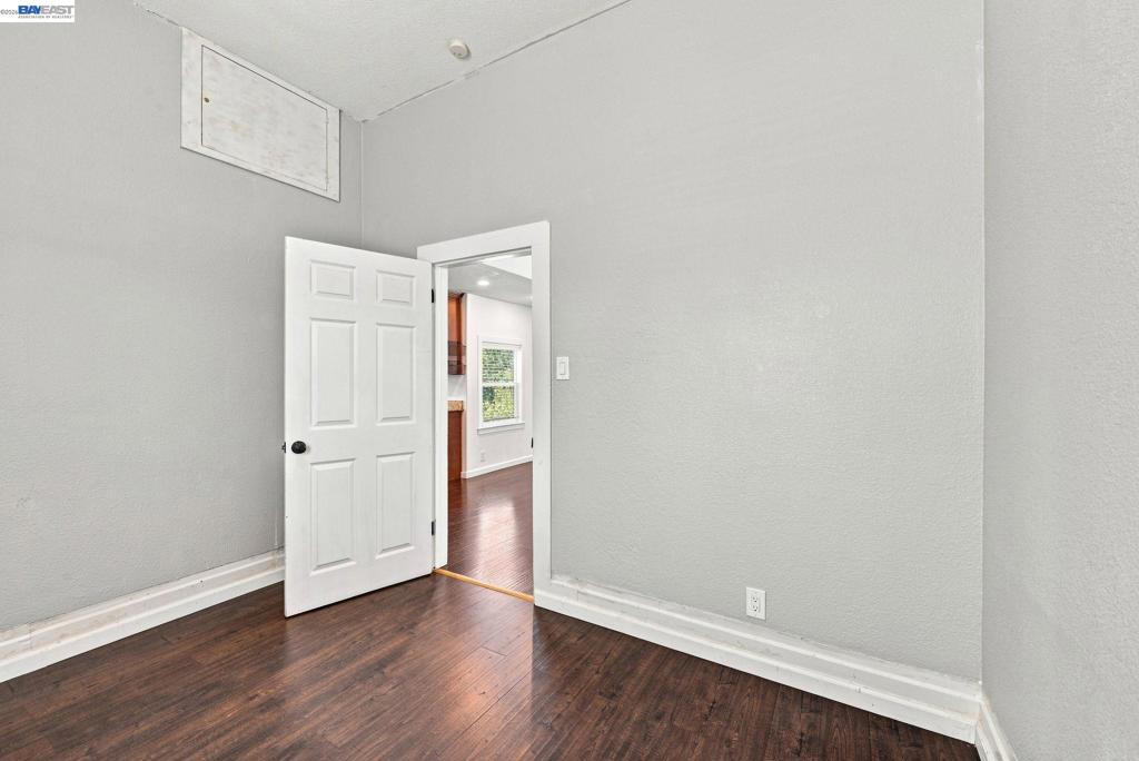 22729 Yolo St Property Photo 17