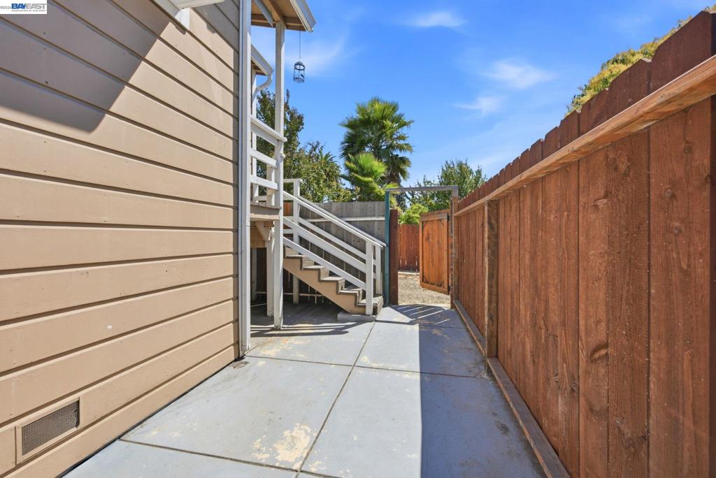 22729 Yolo St Property Photo 35