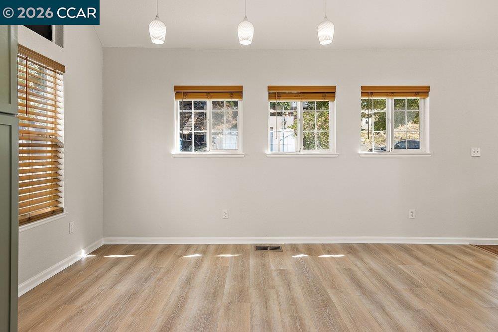 1160 Arlington Way Property Photo 30