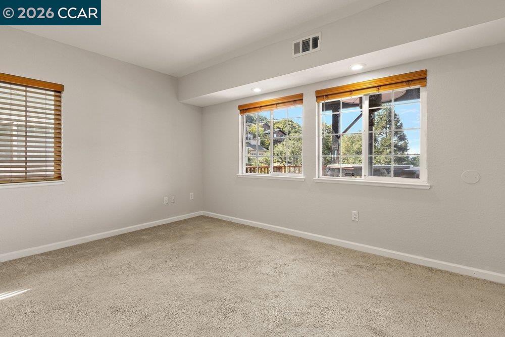 1160 Arlington Way Property Photo 32