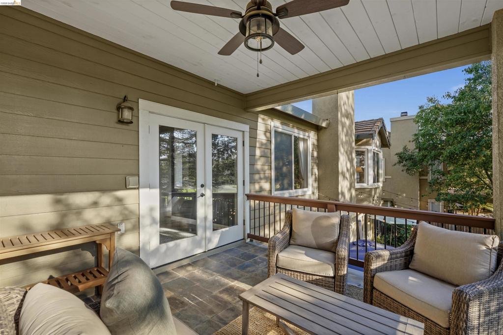 1049 Meadowgate Way Property Photo 42